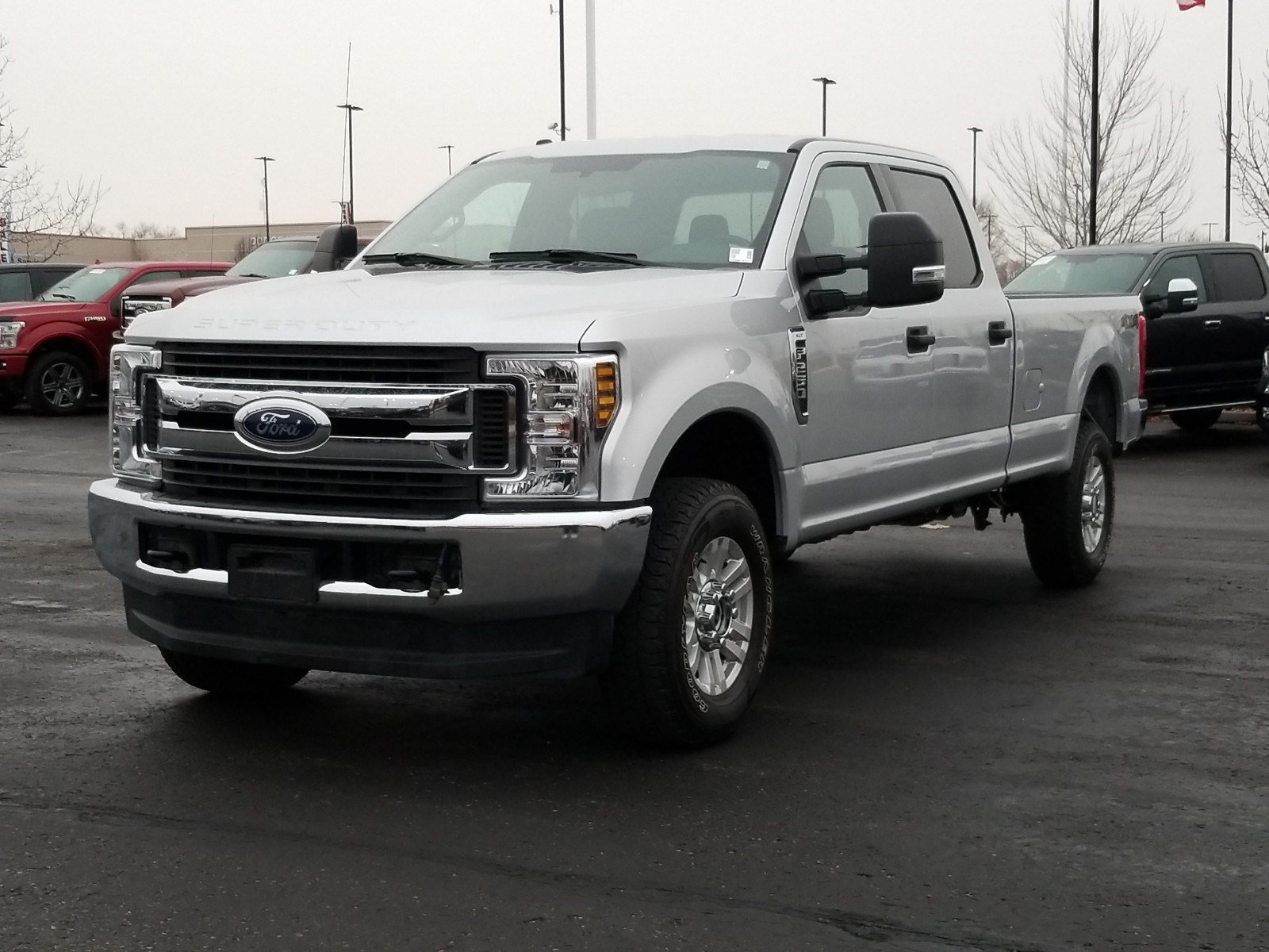 Pre-Owned 2018 Ford Super Duty F-250 SRW XLT Crew Cab Pickup #JEC00062 ...