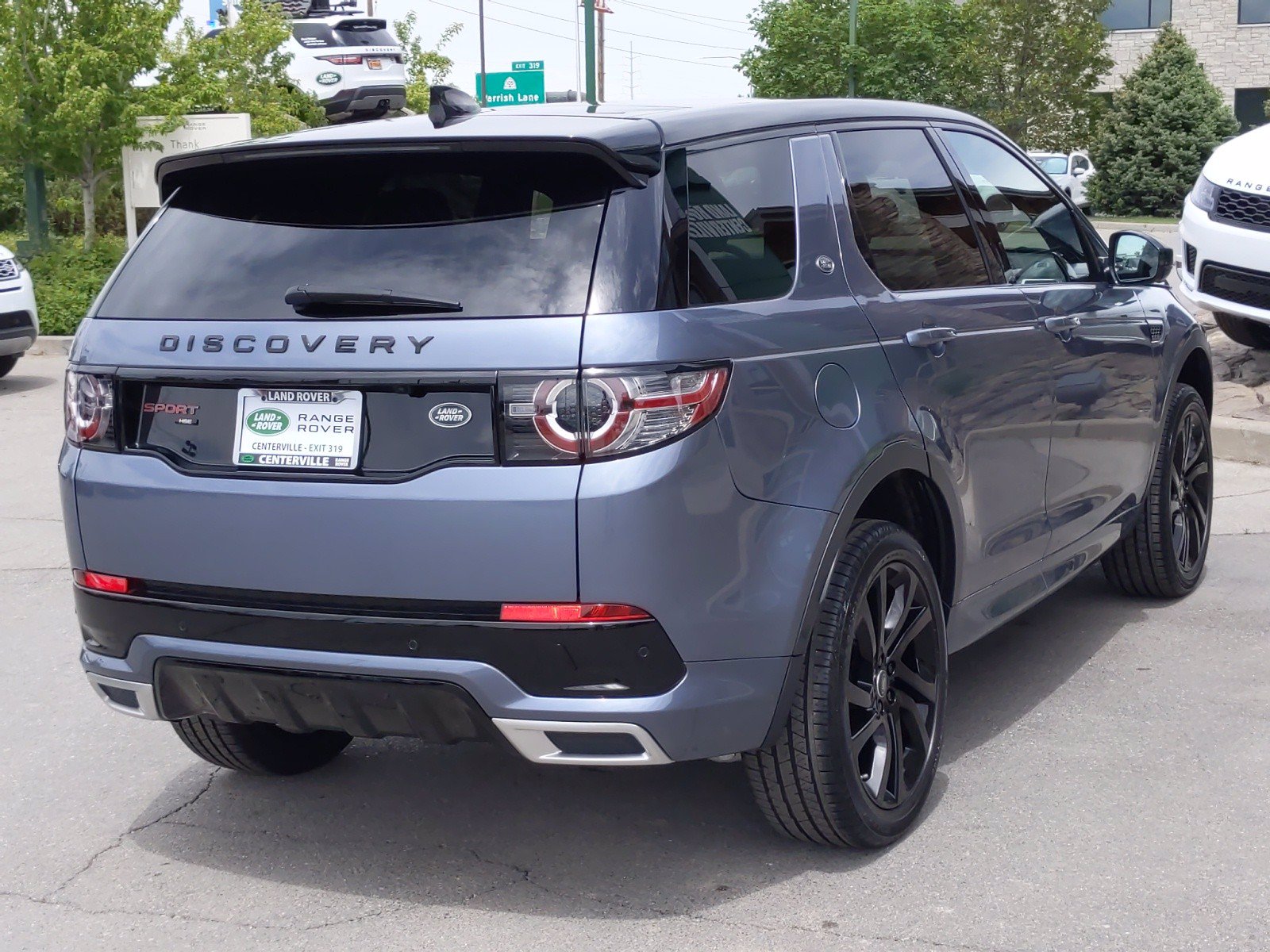 New 2019 Land Rover Discovery Sport HSE Luxury Sport