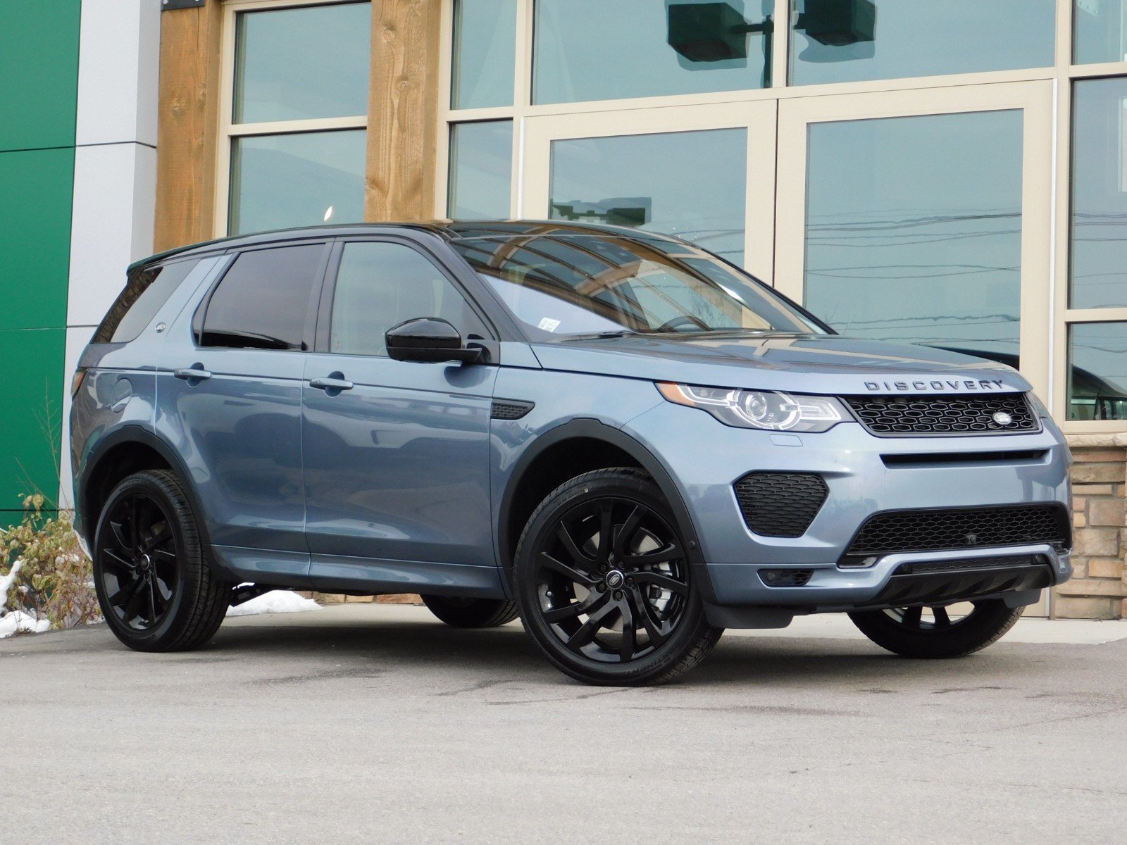 New 2019 Land Rover Discovery Sport HSE Luxury Sport