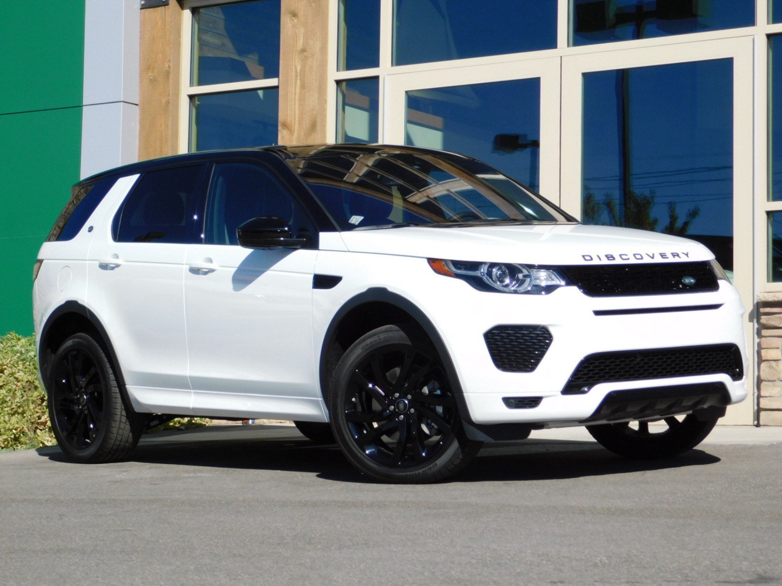 Discovery sport hse luxury