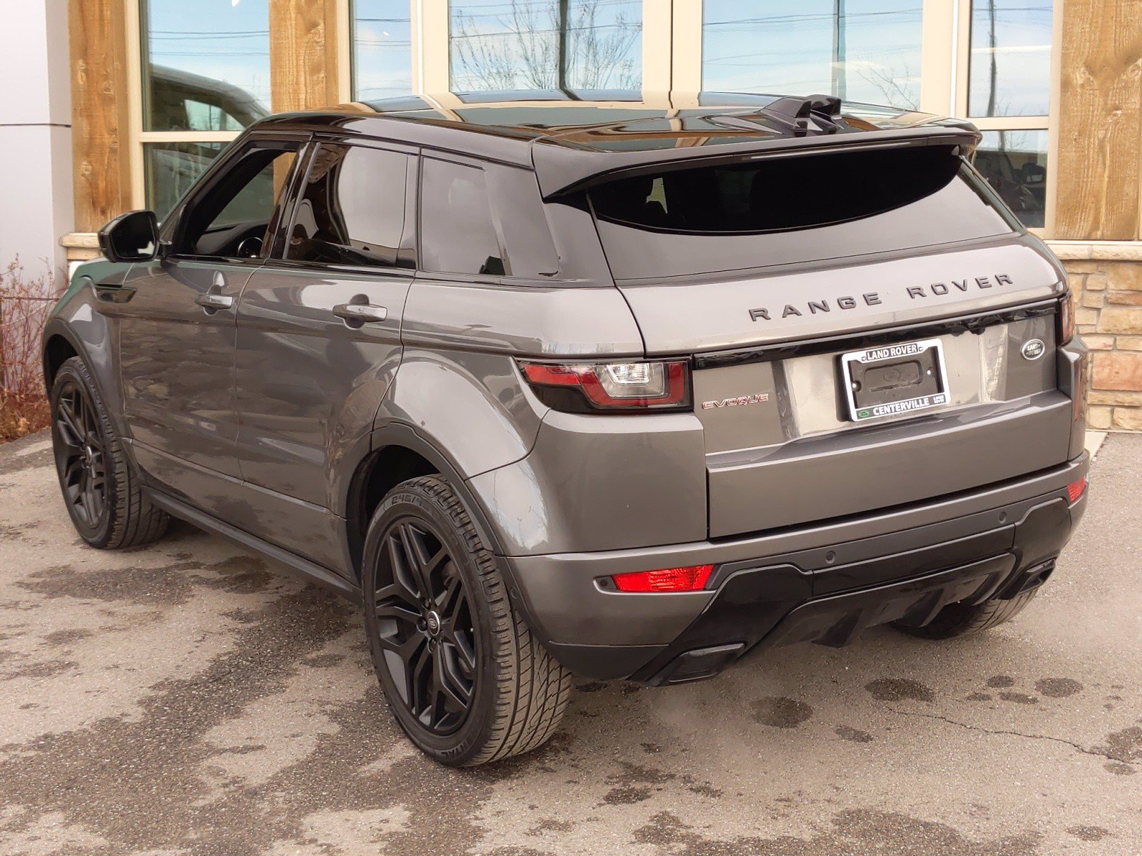 Range rover evoque sport