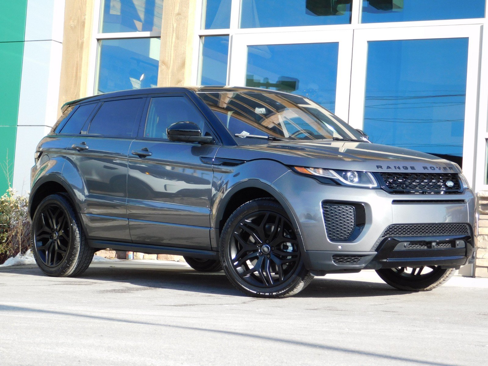New 2019 Land Rover Range Rover Evoque Hse Dynamic Sport Utility