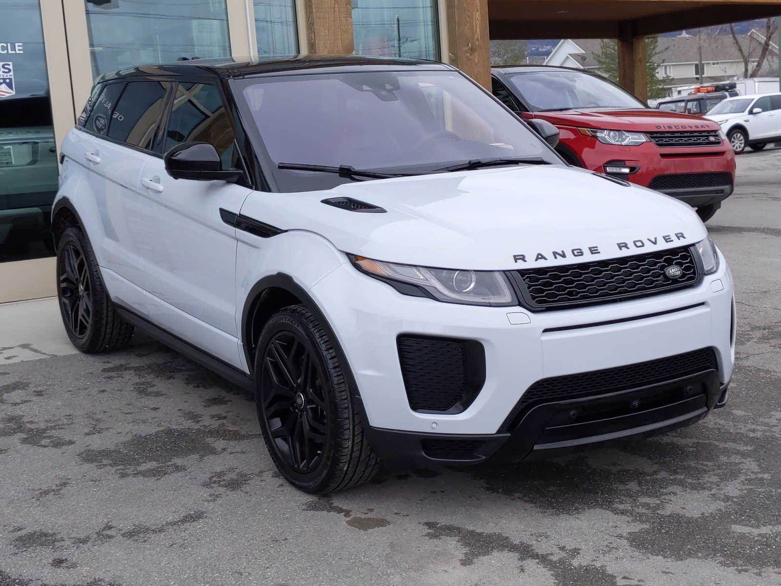 Certified Pre-Owned 2019 Land Rover Range Rover Evoque HSE Dynamic ...