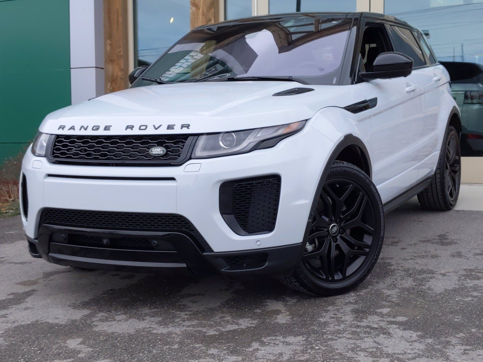 Certified Pre-Owned 2019 Land Rover Range Rover Evoque HSE ...