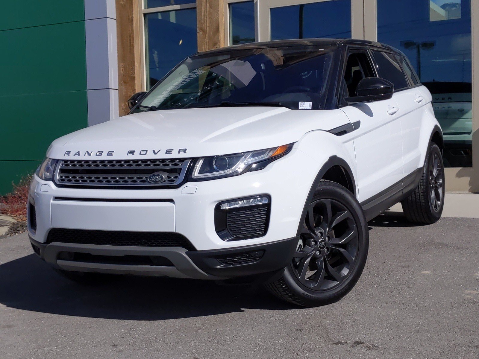 Certified Pre-Owned 2019 Land Rover Range Rover Evoque SE Sport Utility ...