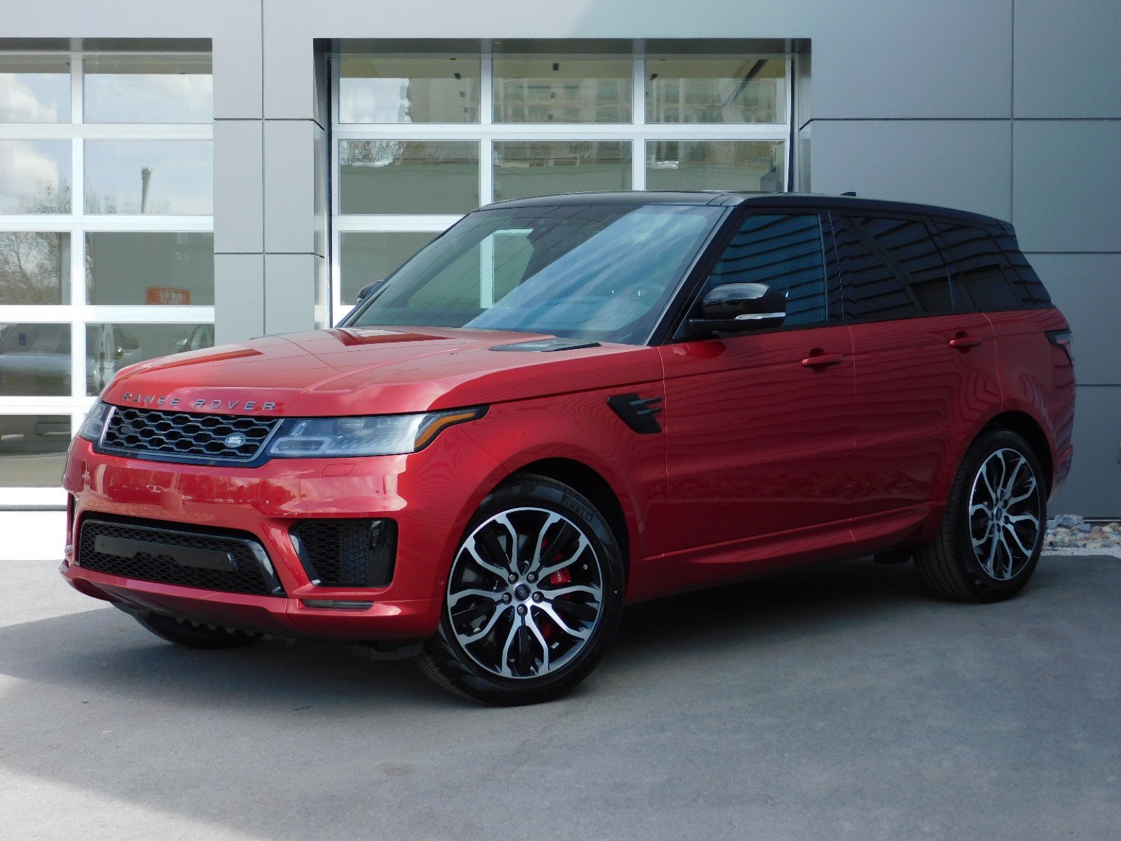 Range Rover Sport SVR 2020 Red