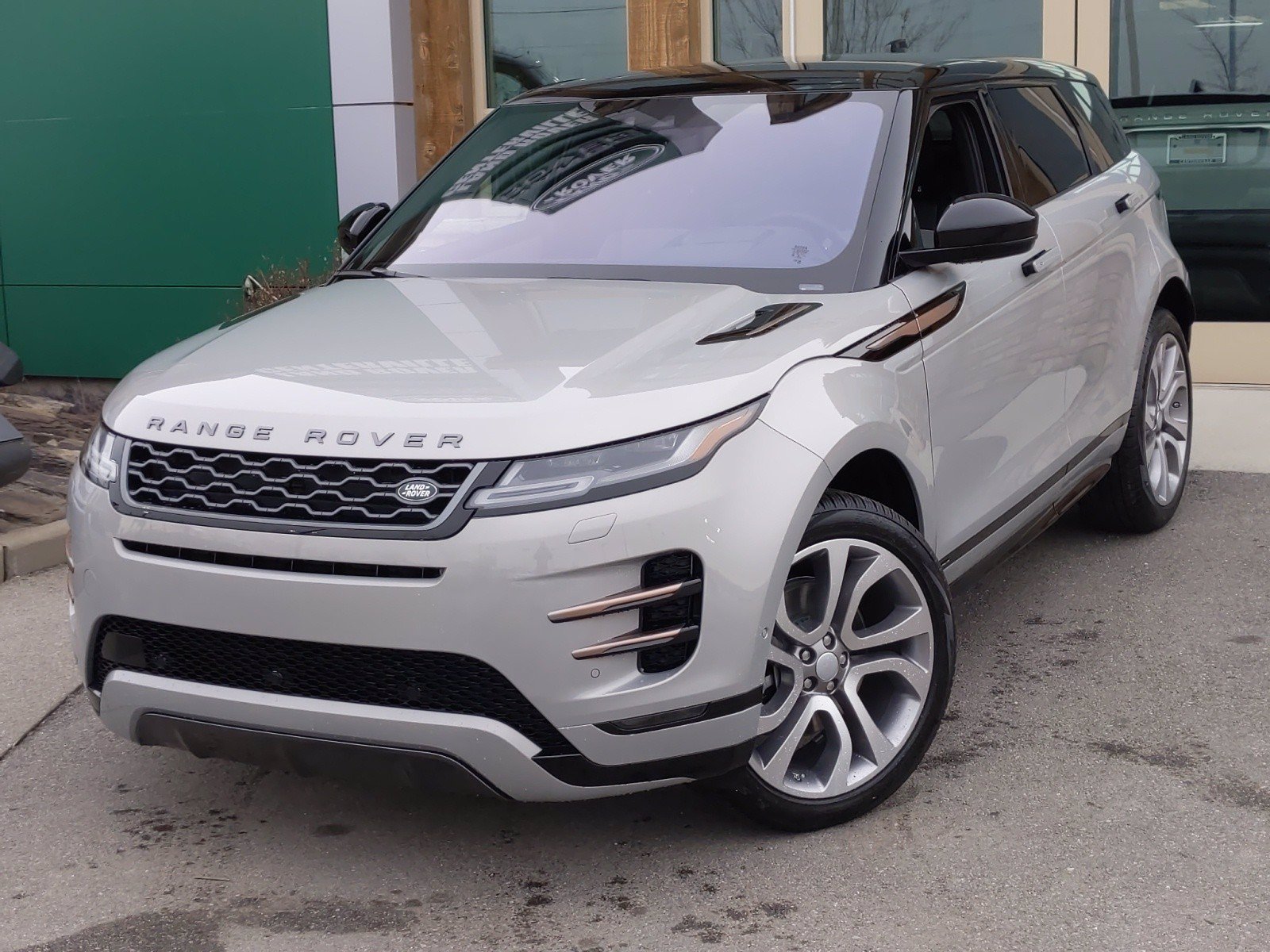 range rover evoque 2020