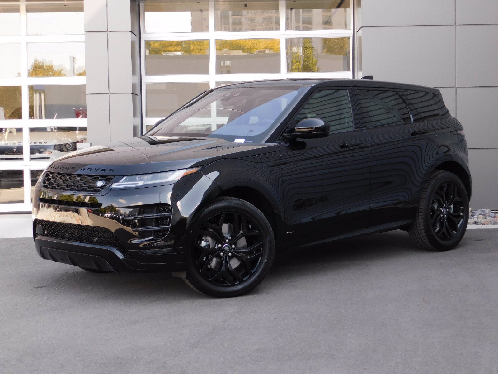 New 2020 Land Rover Range Rover Evoque R-Dynamic SE Sport Utility