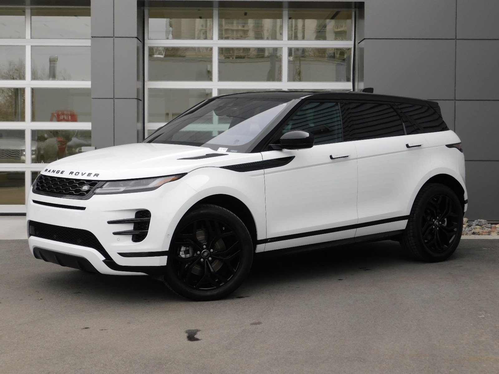 New 2020 Land Rover Range Rover Evoque R-Dynamic SE Sport Utility