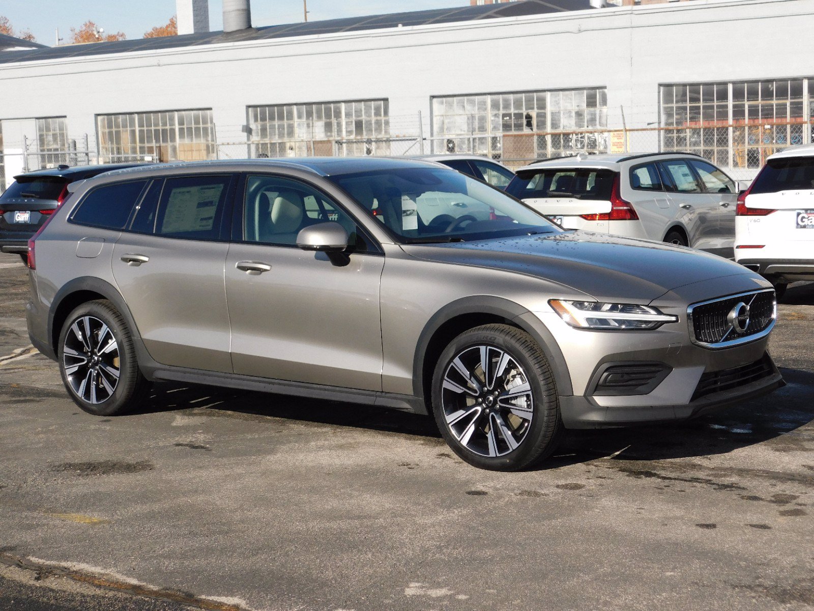 Volvo v60 xc 2020