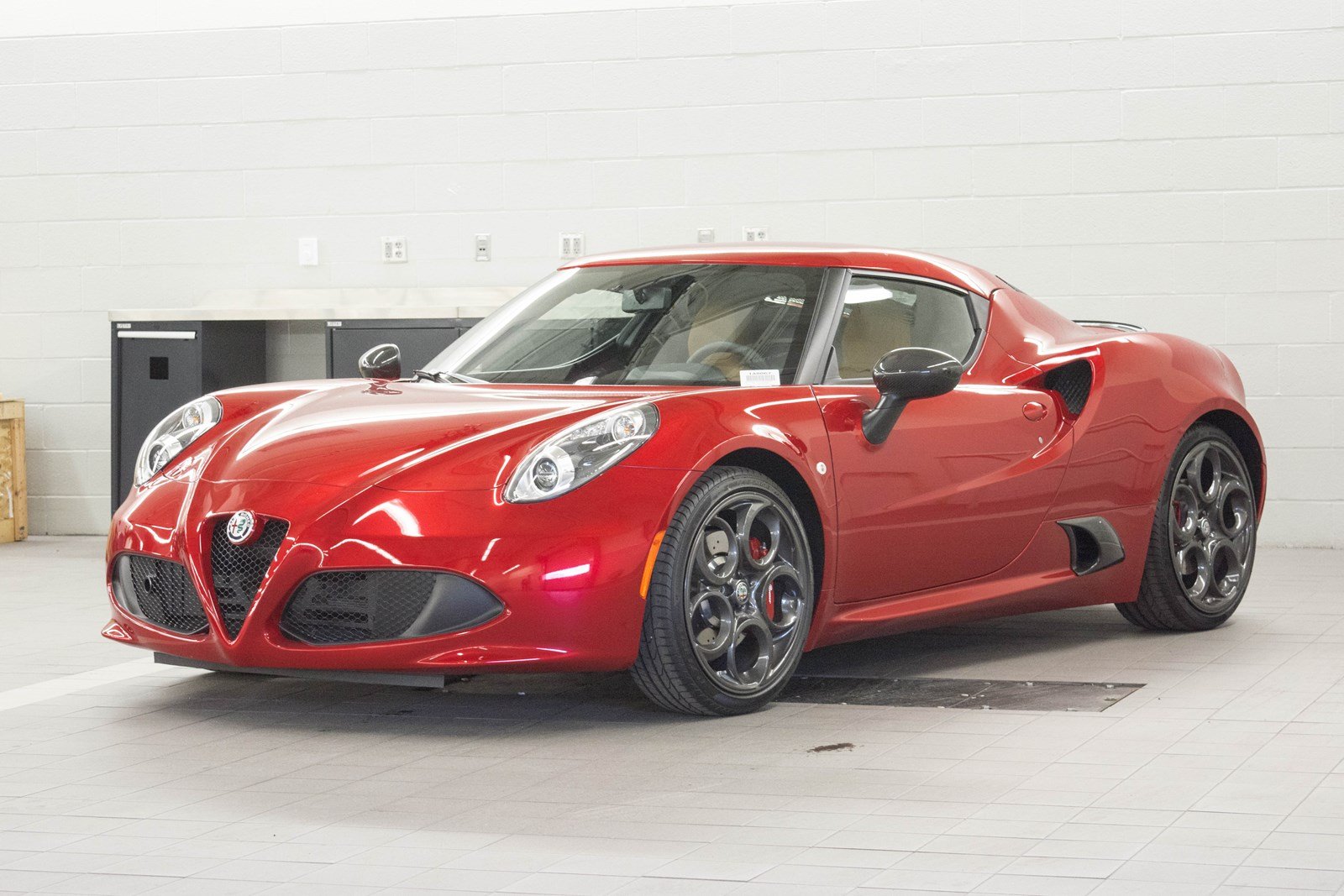 New 2018 Alfa Romeo 4C Coupe 6SPD AUTO 4C COUPE 2dr Car #1A8067 | Ken ...