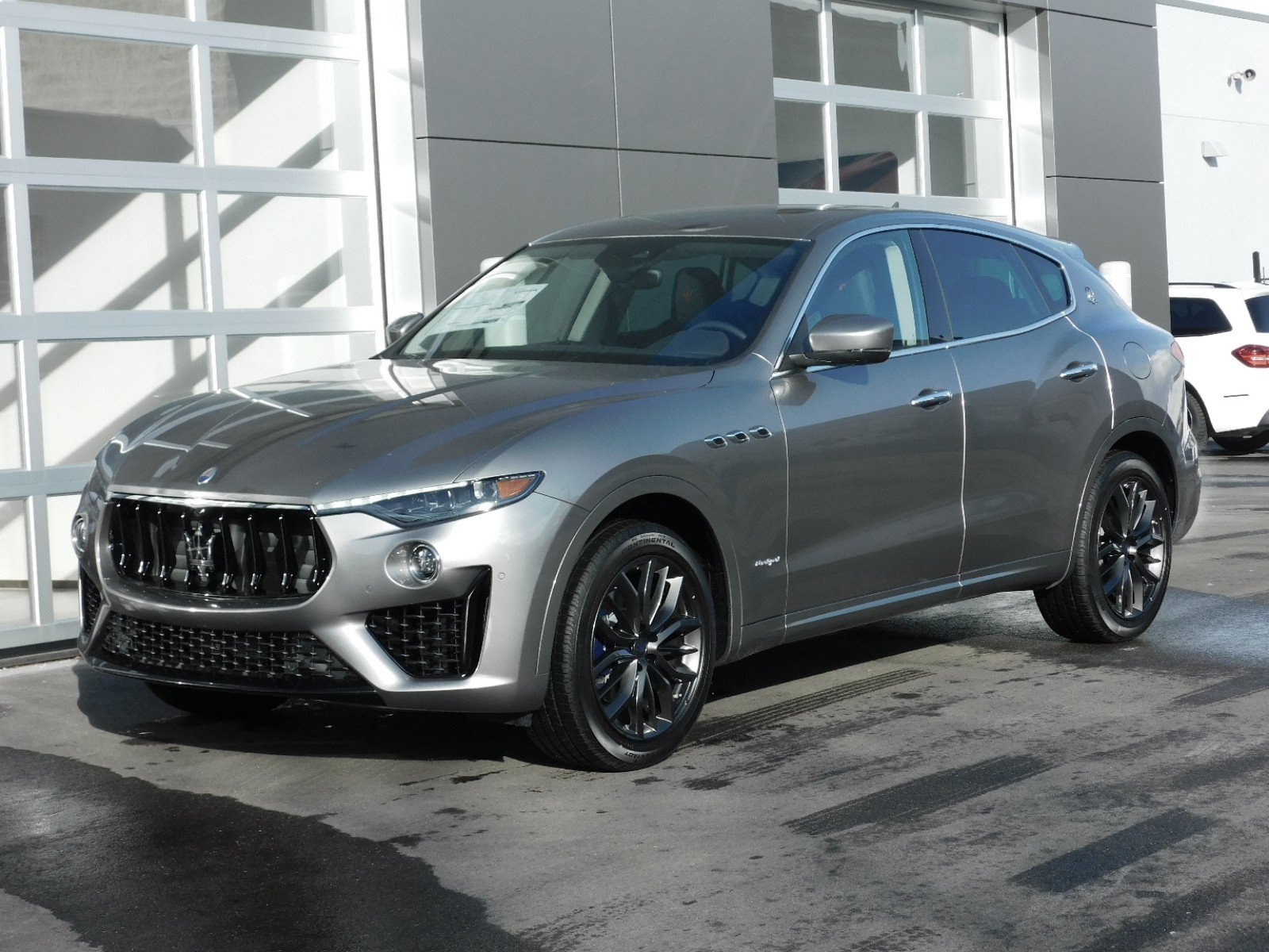 New Maserati Levante Gransport With Navigation Awd