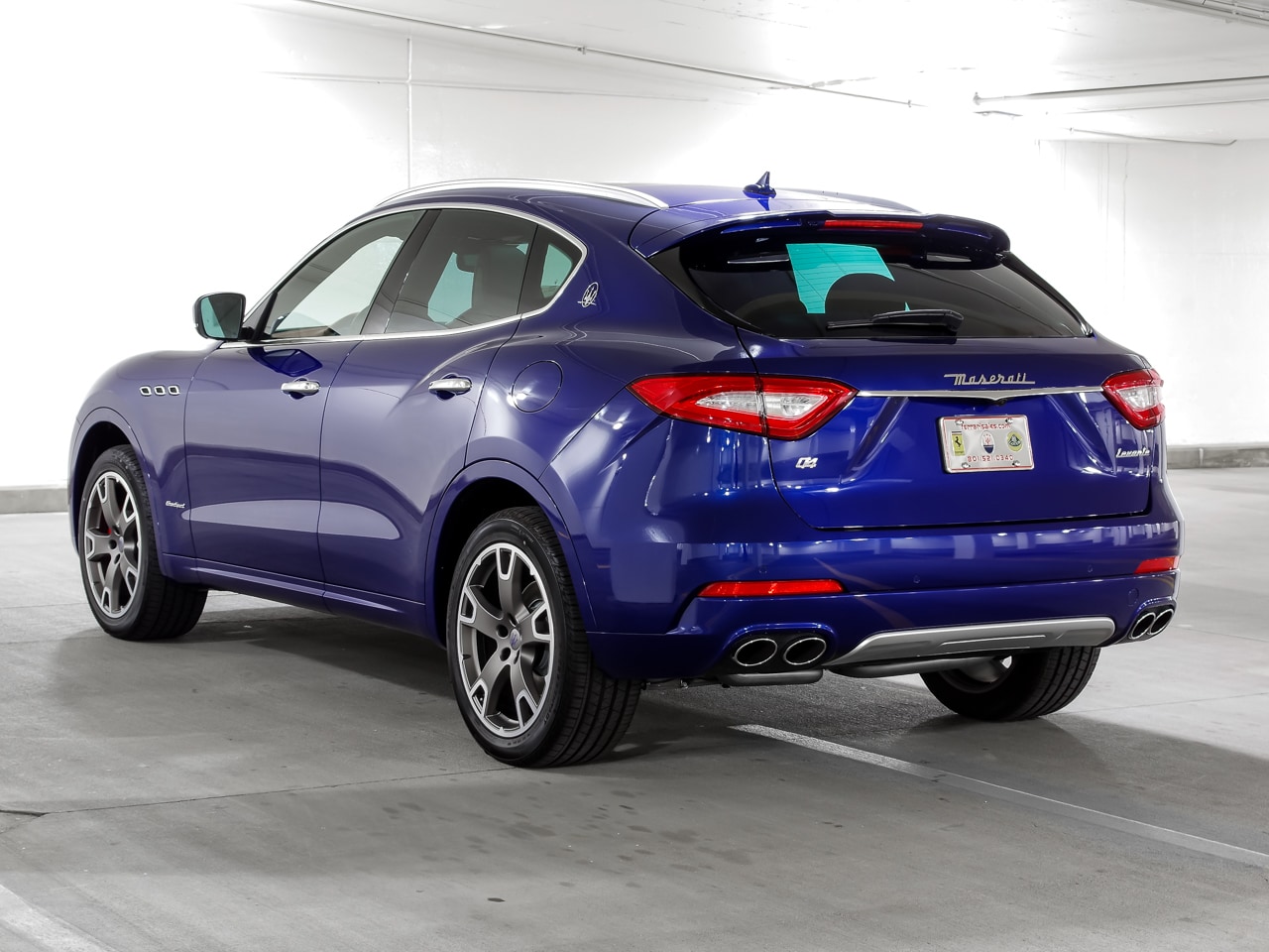 Maserati gransport levante